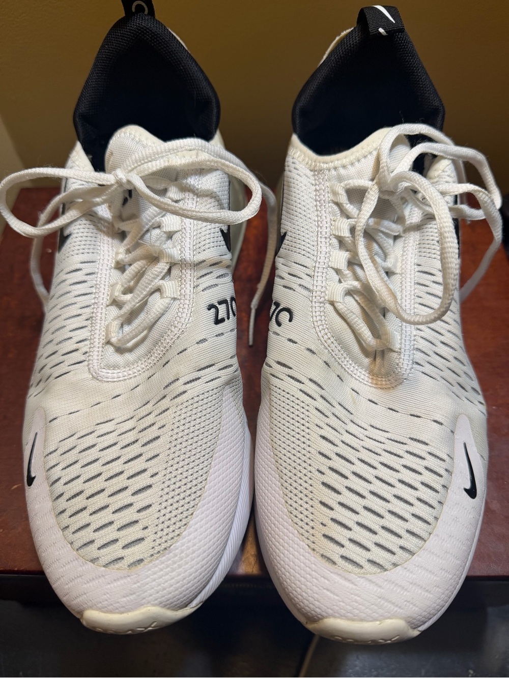 Nike White and Black Athletic Sneakers Men’s